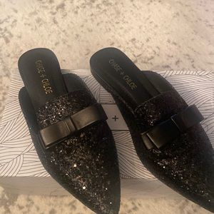 black flats